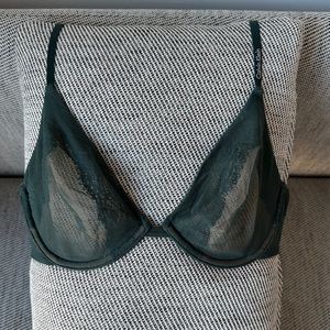 NWOT - Calvin Klein Bra - 34B